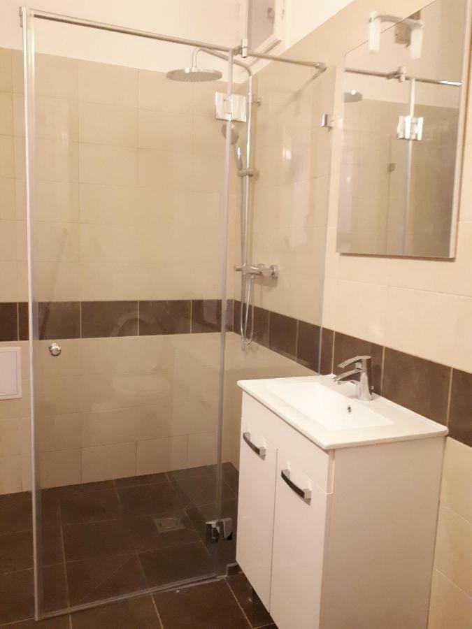 Dob15 Big Apartment Budapest Bagian luar foto